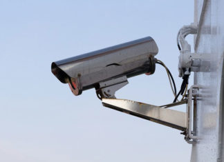Kamery w domowym systemie monitoringu – co warto wiedzieć?